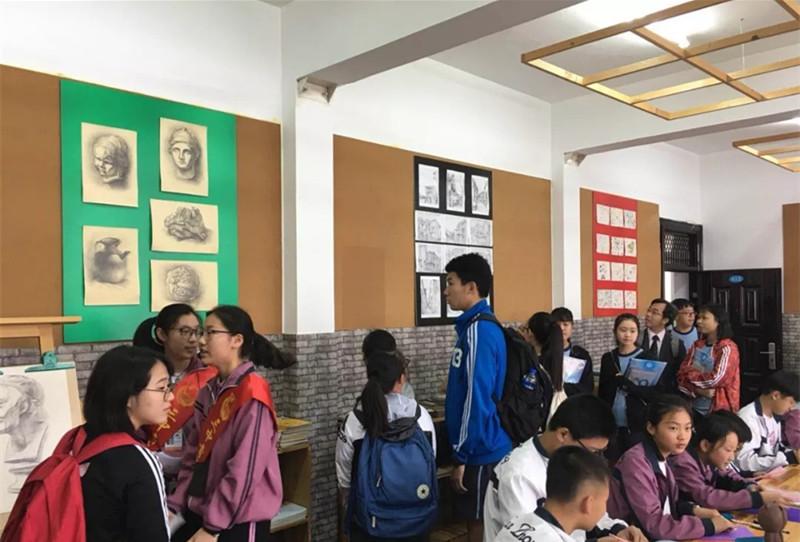 三中三澳門，探索與解析，三中三澳門，深度探索與解析