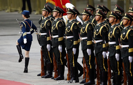 儀仗隊(duì)隊(duì)長(zhǎng)，職責(zé)、角色與SEO優(yōu)化策略探討，儀仗隊(duì)隊(duì)長(zhǎng)職責(zé)與角色及SEO優(yōu)化策略探討