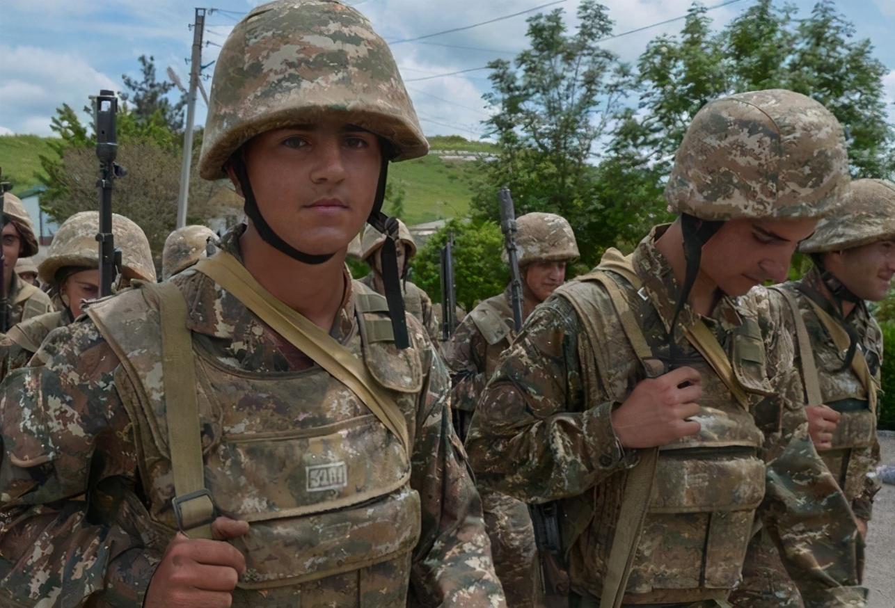 中國(guó)志愿軍已入俄羅斯，深度解析背后的真相與影響，中俄合作深化，中國(guó)志愿軍參與背后的真相及其影響