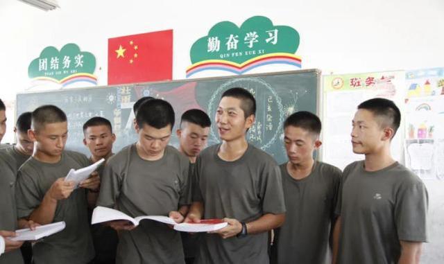 深度解析，為什么不建議報考國防科技大學，深度解析，報考國防科技大學的潛在考慮與權衡