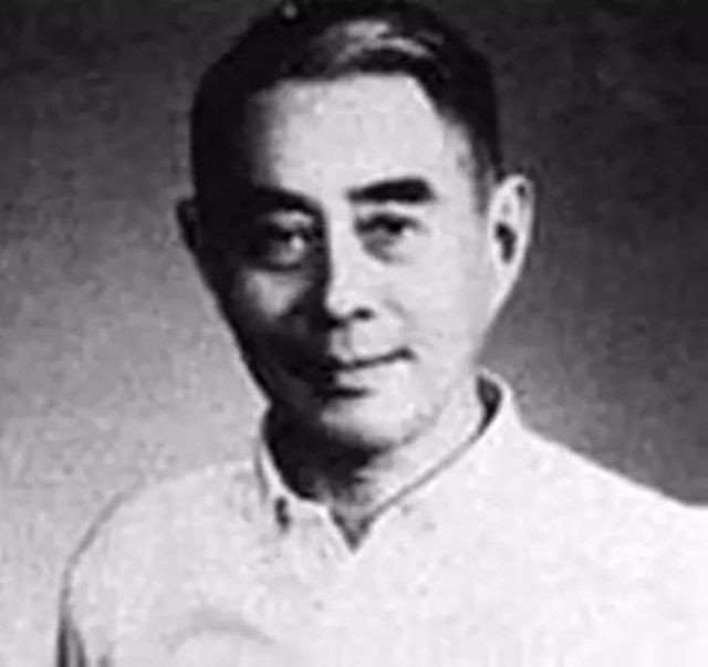 鄧稼先，中國(guó)核事業(yè)的先驅(qū)之父，鄧稼先，中國(guó)核事業(yè)先驅(qū)之父的傳奇人生