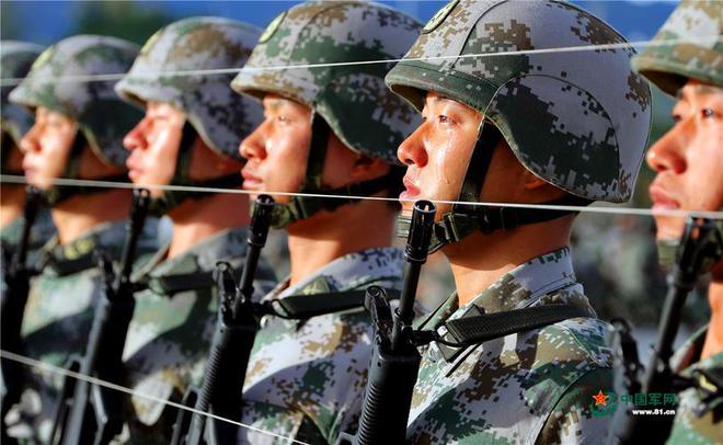 中國先進(jìn)軍事力量，展現(xiàn)新時(shí)代的國防實(shí)力，中國先進(jìn)軍事力量，展現(xiàn)新時(shí)代的國防風(fēng)采