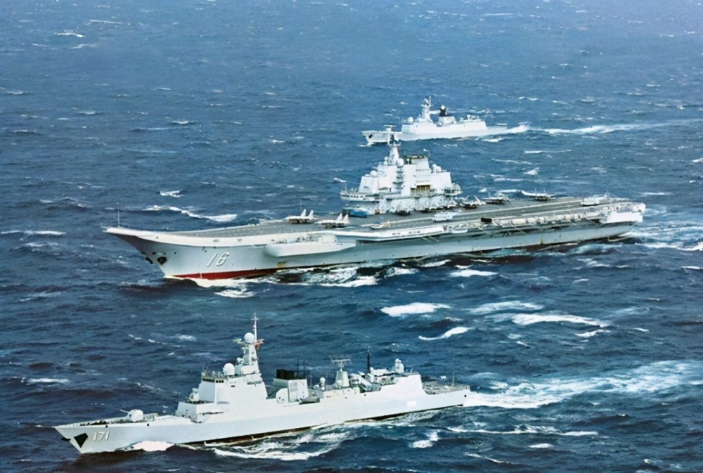 山東艦與伊麗莎白女王號，兩大戰(zhàn)艦的對比，山東艦與伊麗莎白女王號戰(zhàn)艦對比解析