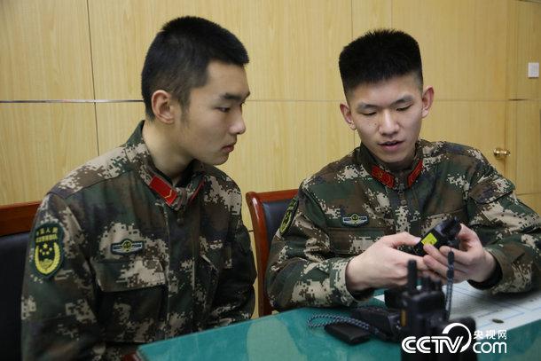 國(guó)防軍事頻道大家談，深度探討軍事話題，共筑國(guó)防強(qiáng)國(guó)夢(mèng)，國(guó)防軍事頻道深度探討，共筑國(guó)防強(qiáng)國(guó)夢(mèng)，軍事話題大家談
