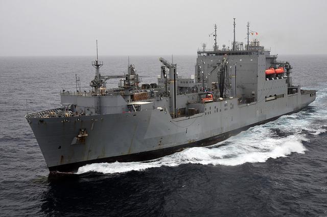 中國新型巨艦即將服役，引領海洋強國新篇章，中國新型巨艦引領海洋強國新篇章，即將服役！