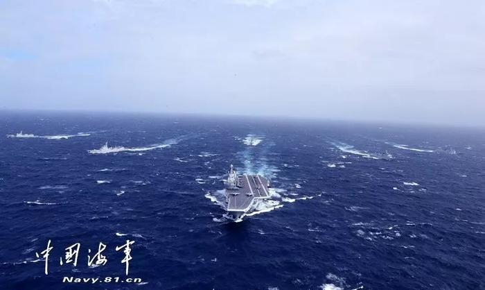 走進中國人民海軍官網——探索海軍力量，感受藍色榮耀，走進海軍官網，探索藍色榮耀，感受海軍力量