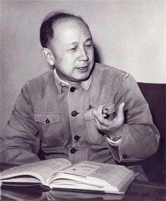 錢學(xué)森的成就和貢獻(xiàn)，偉大的科學(xué)家的一生，錢學(xué)森的偉大成就與科學(xué)貢獻(xiàn)，一生獻(xiàn)身于科學(xué)事業(yè)的光輝歷程