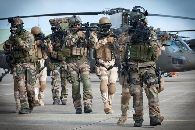 世界軍事強(qiáng)國前十排名2022，全球軍事力量概覽，全球軍事力量概覽，2022年世界軍事強(qiáng)國前十排名榜單