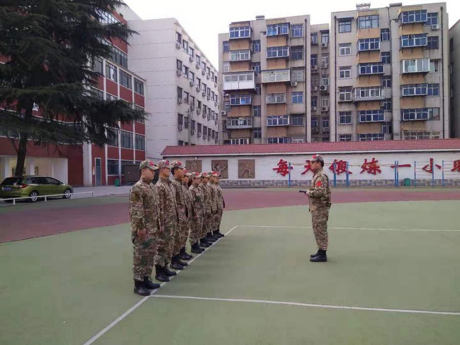 半軍事化管理學(xué)校，理念與實(shí)踐，半軍事化管理學(xué)校的理念與實(shí)踐探索