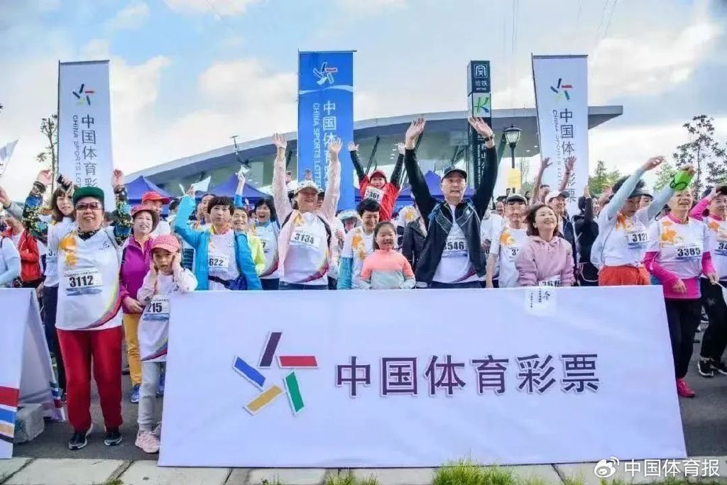 新澳門一碼一肖一特一中鳳凰體育彩票——探索彩票背后的秘密，新澳門彩票背后的秘密，一碼一肖一特一中與鳳凰體育彩票解析