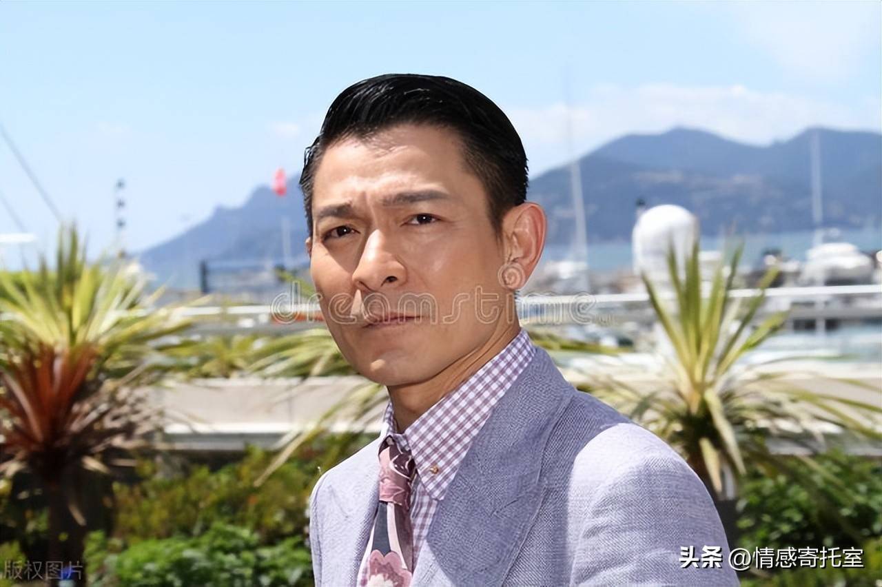 香港內(nèi)部一肖王中王新水，揭秘背后的秘密與探索真實面貌，香港內(nèi)部揭秘，一肖王中王新水背后的真相與真實面貌探索