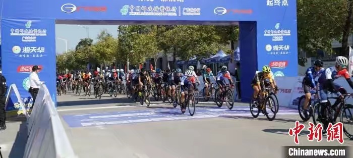 澳門管家婆與百年中澳關系，深度解析與探討，澳門管家婆與百年中澳關系深度探討解析